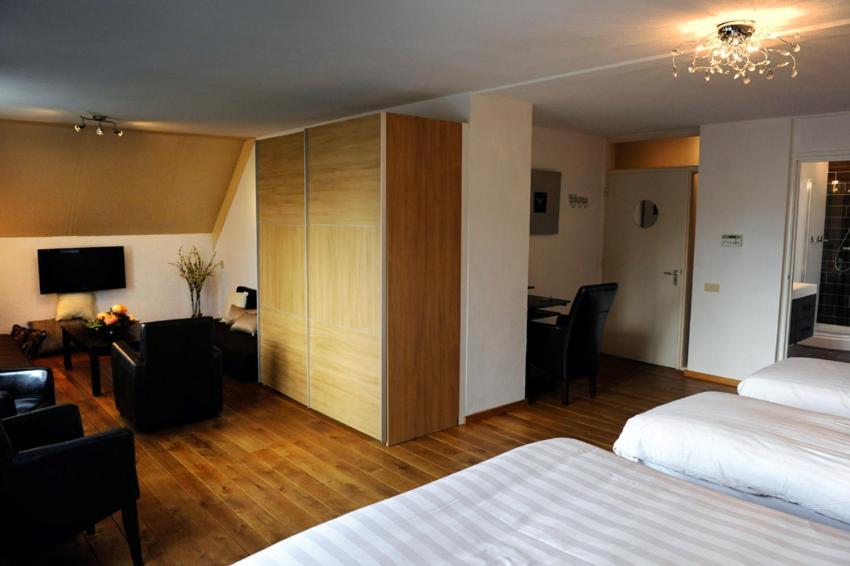 Hotel Beau Bergeijk Ruang foto