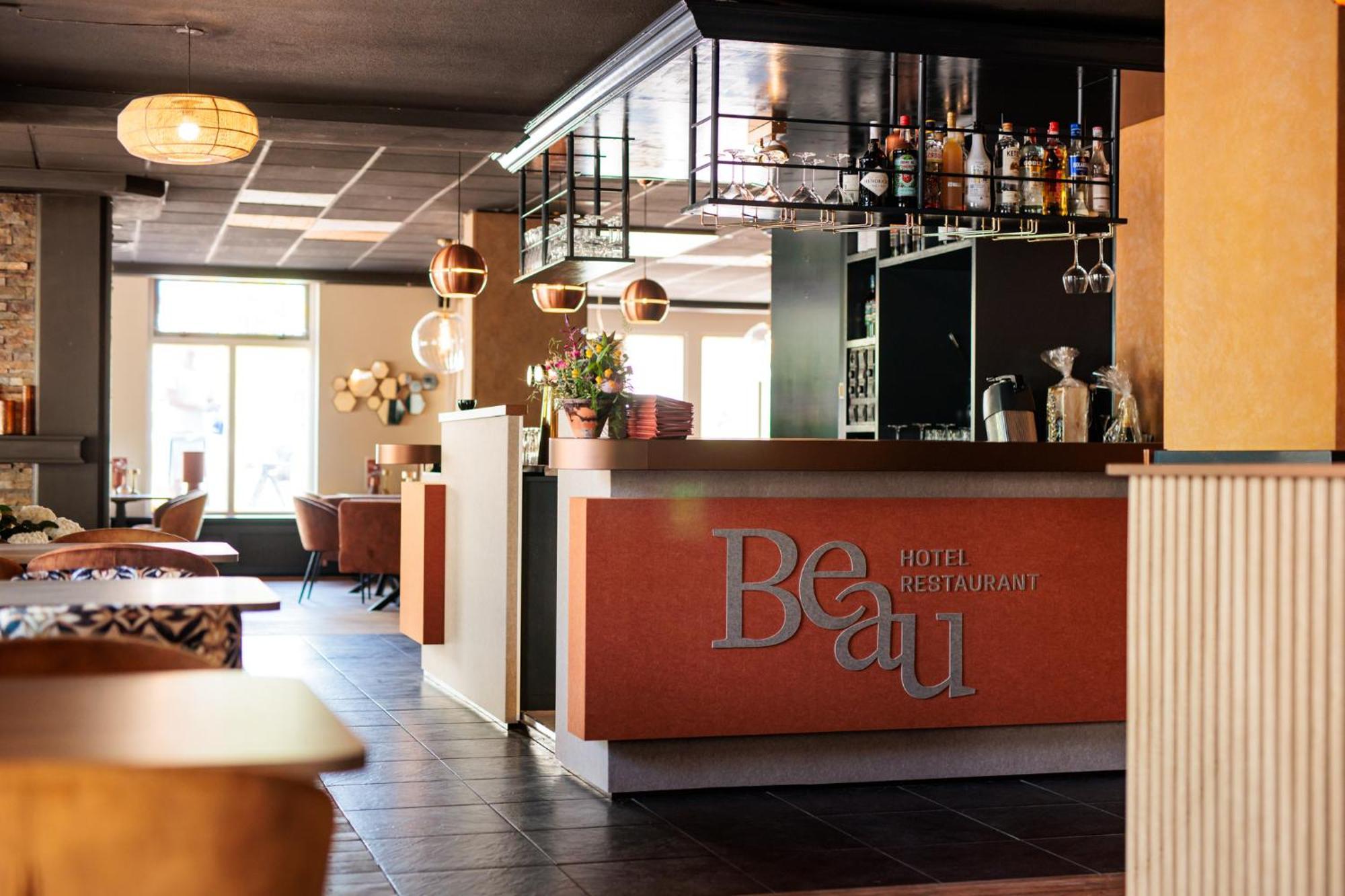 Hotel Beau Bergeijk Bagian luar foto