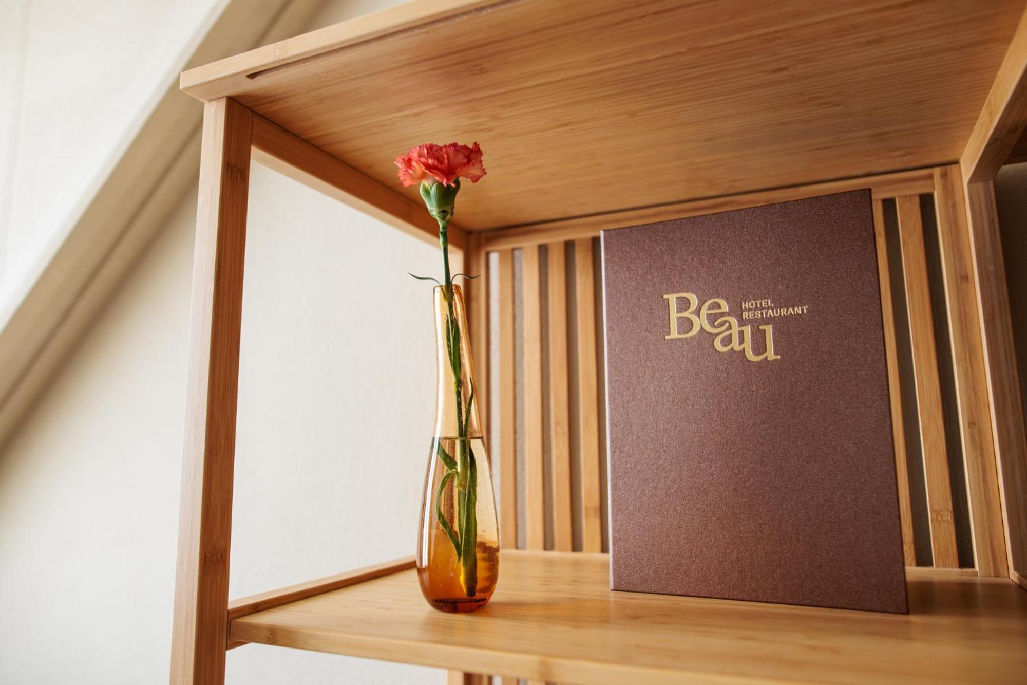 Hotel Beau Bergeijk Bagian luar foto